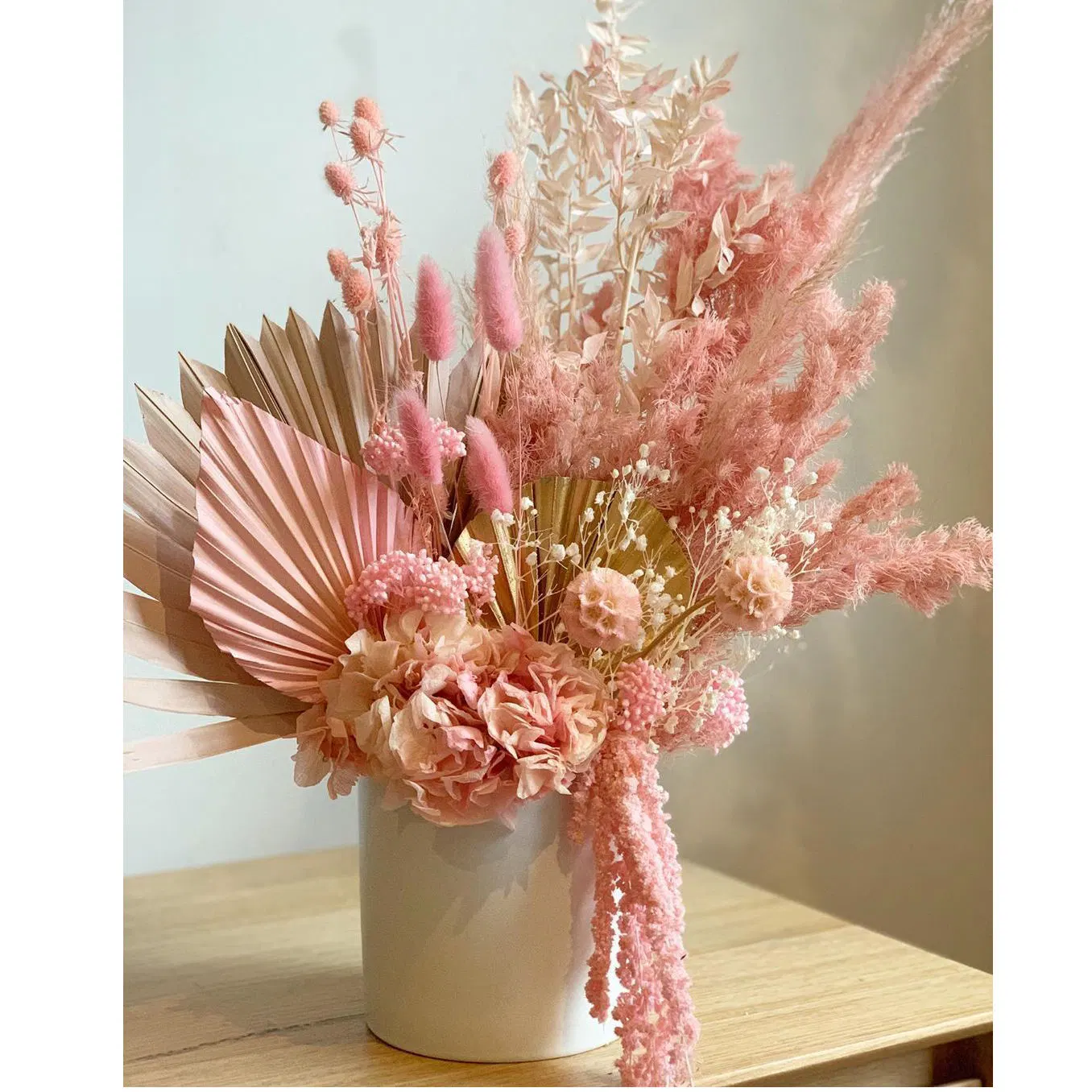 Dried Palm Leave Arrangement Palm Hand Fan Dried Flowers Preserved Natural Palm Leaves Fans