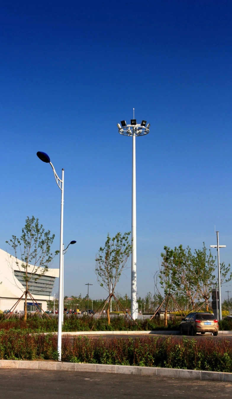 Good Lighting Effect 15m 20m 25m 30m Round High Mast Pole Light for Outdoor Lighting