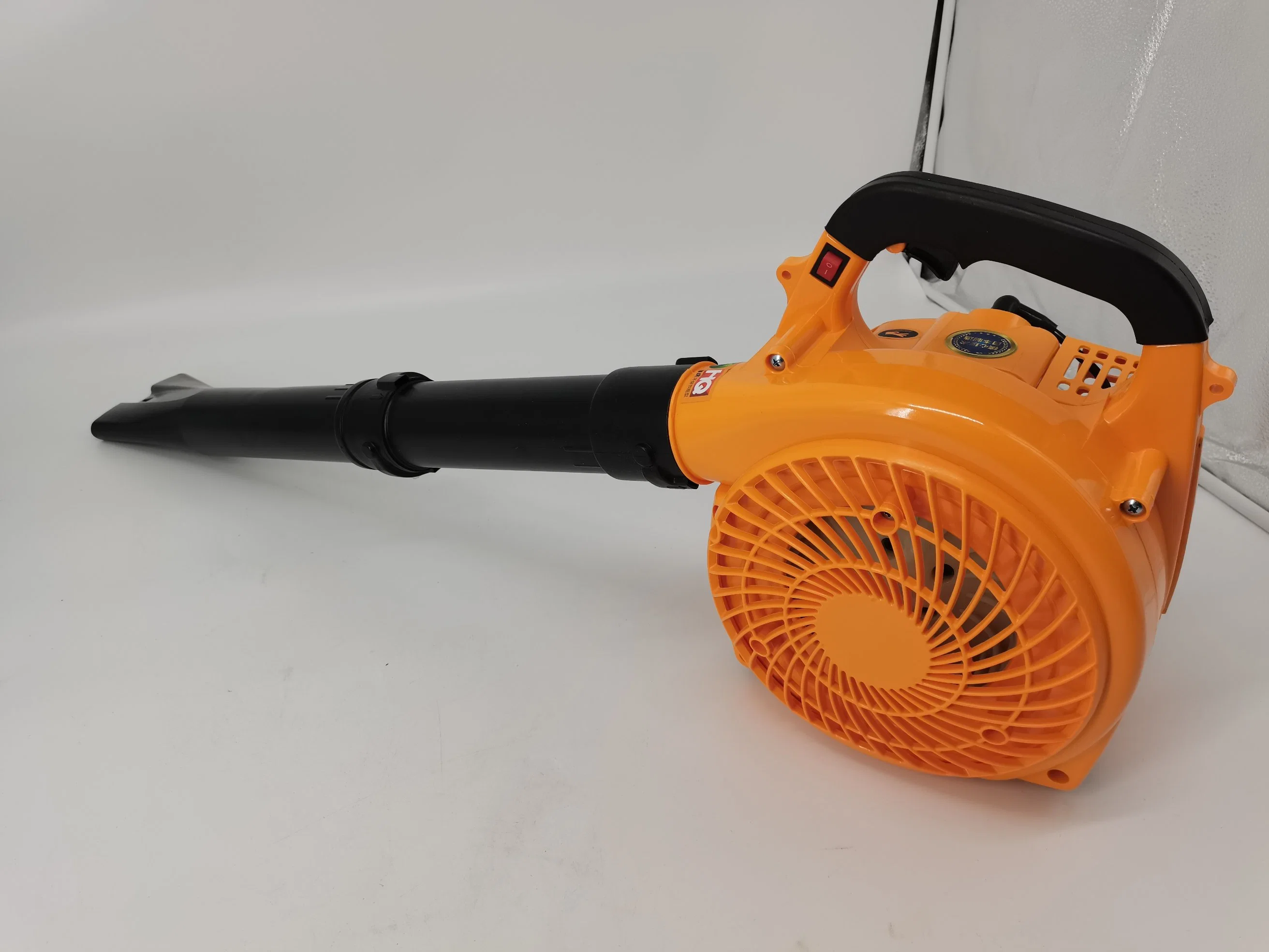 Portable Leaf Blower Eb260 for Garden Tools with 0.75kw Engine