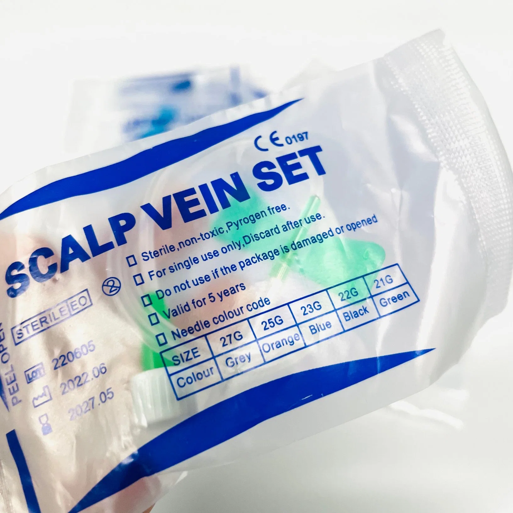 Intravenous Needle and Scalp Vein Set for Easy Use From Centurial