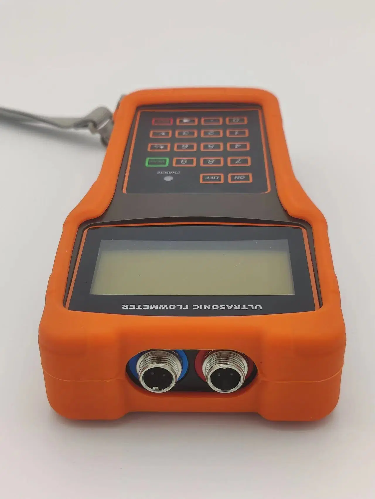 Tragbarer Ultraschall-Durchflussmesser mit LCD-Display