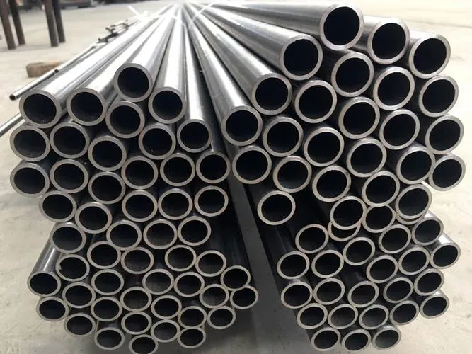 Inconel 718 601 625 Incoloy 825 Welded/Seamless Nickel Tube Stainless Steel Pipe