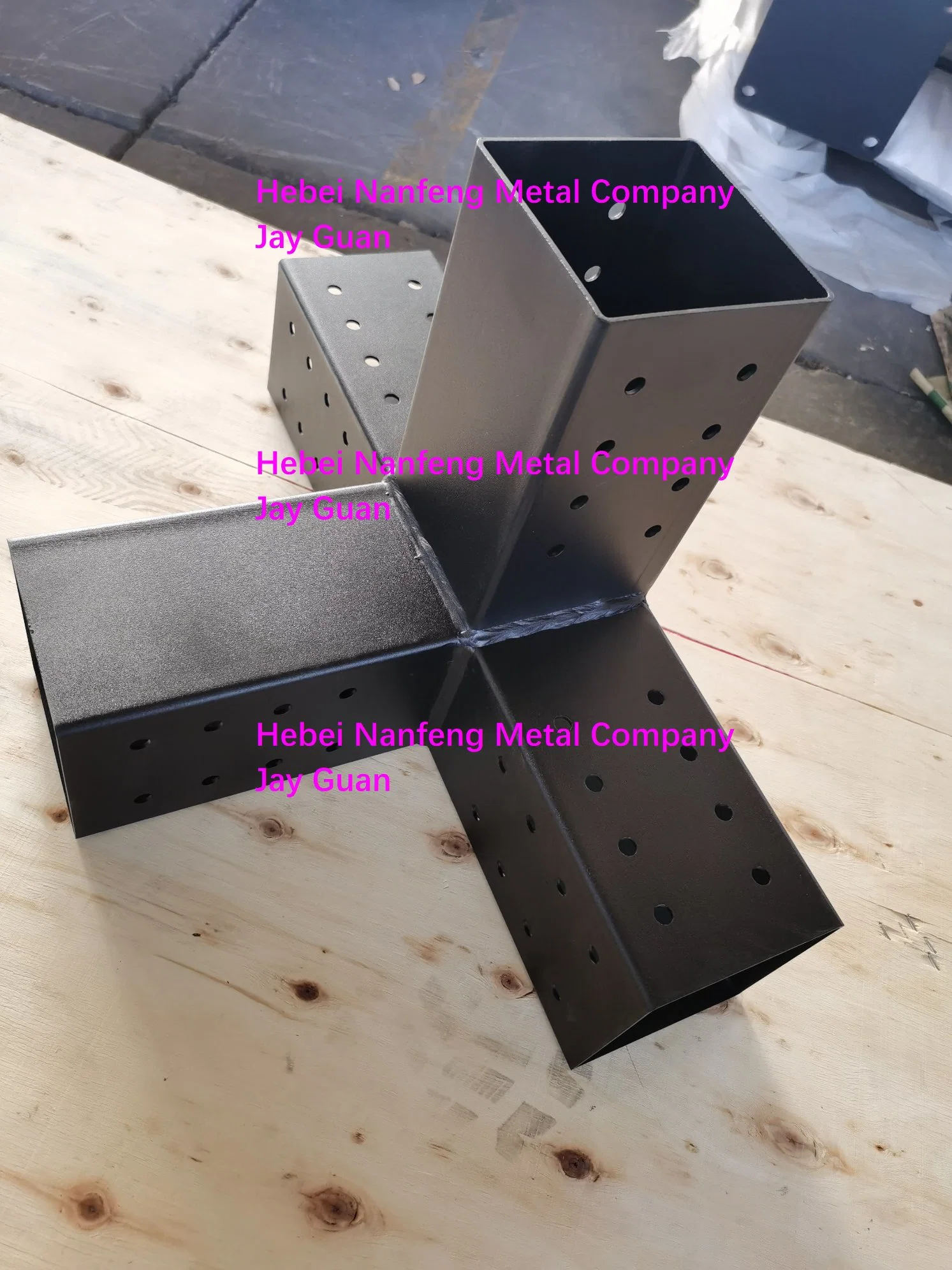 Pergola 3 Way Steel Arm Pergola Corner Bracket for 4X4 Wood Posts