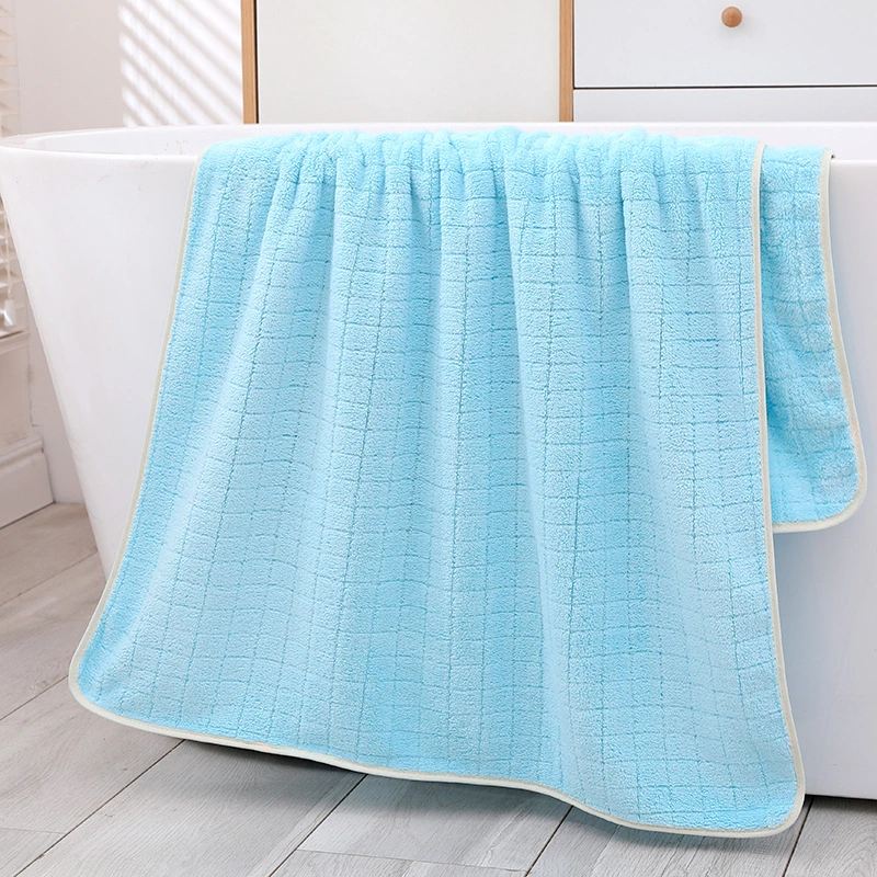 Atacado Coral Velvet toalha de banho absorvente de água doméstico Quick Dry Toalha de banho de praia