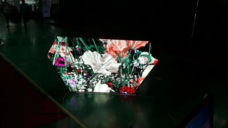 Hot DJ Booth High Performance P5 LED Display Screen in Night Club