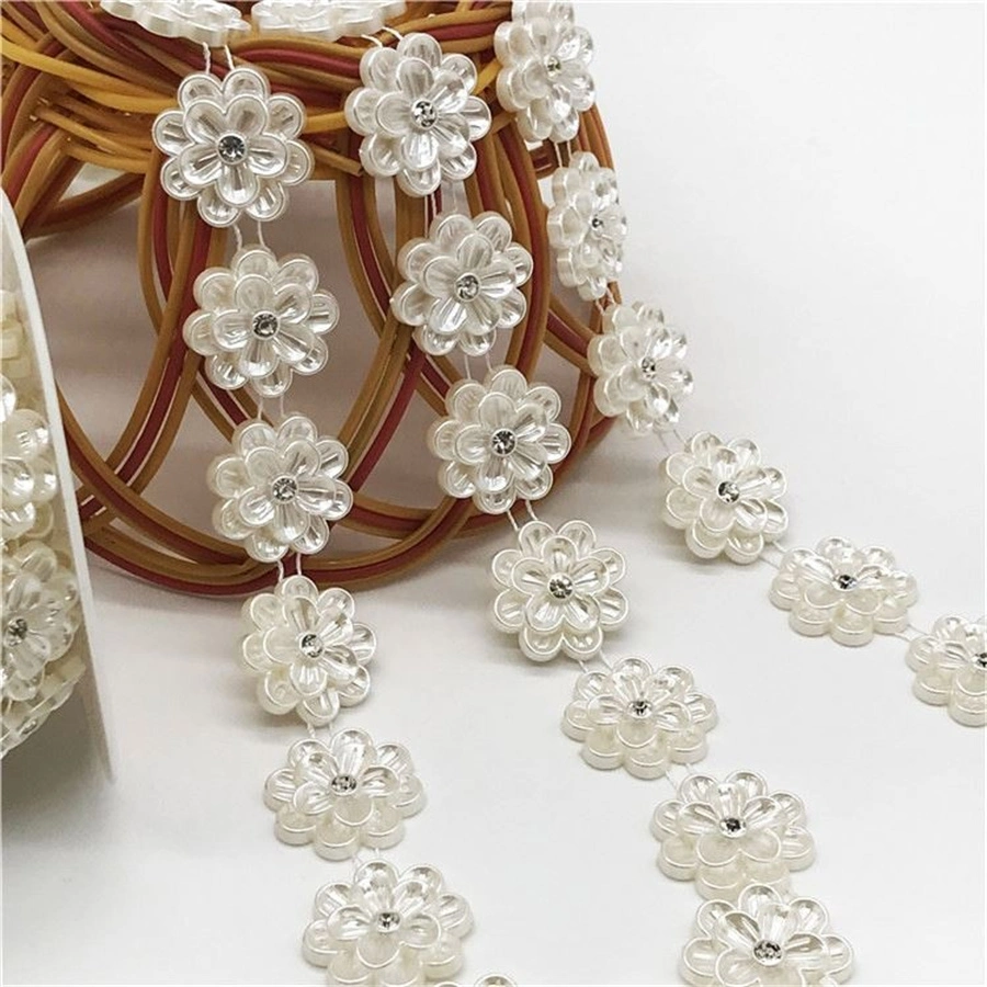 Handmade Stylish Exquisite Flower Diamond Crystal Rhinestone Trimming, Peal Beaded Trim for Decoration