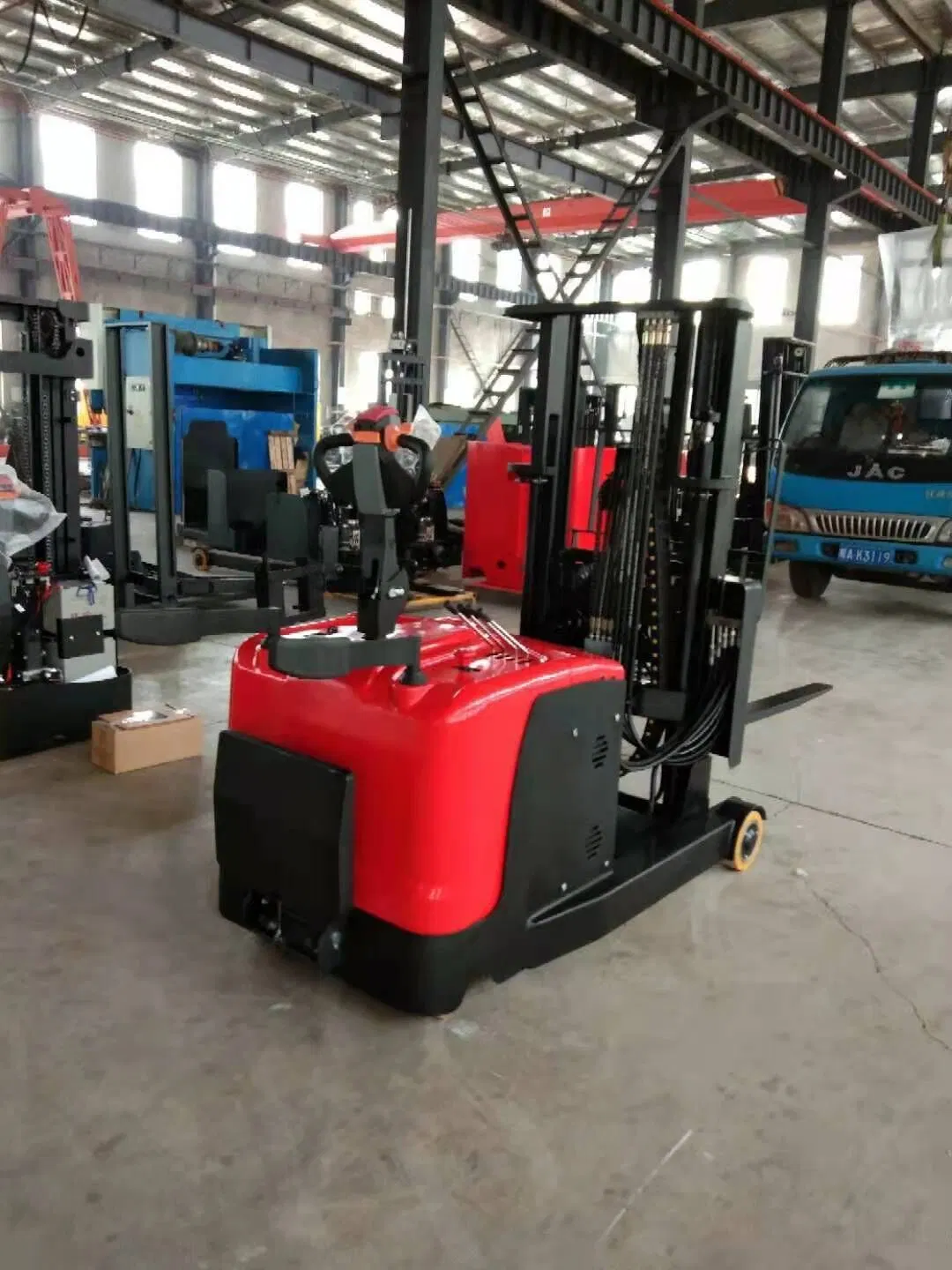 Hot Sale Shytger 1.5ton Electric Reach Forklift Truck (FR15A)