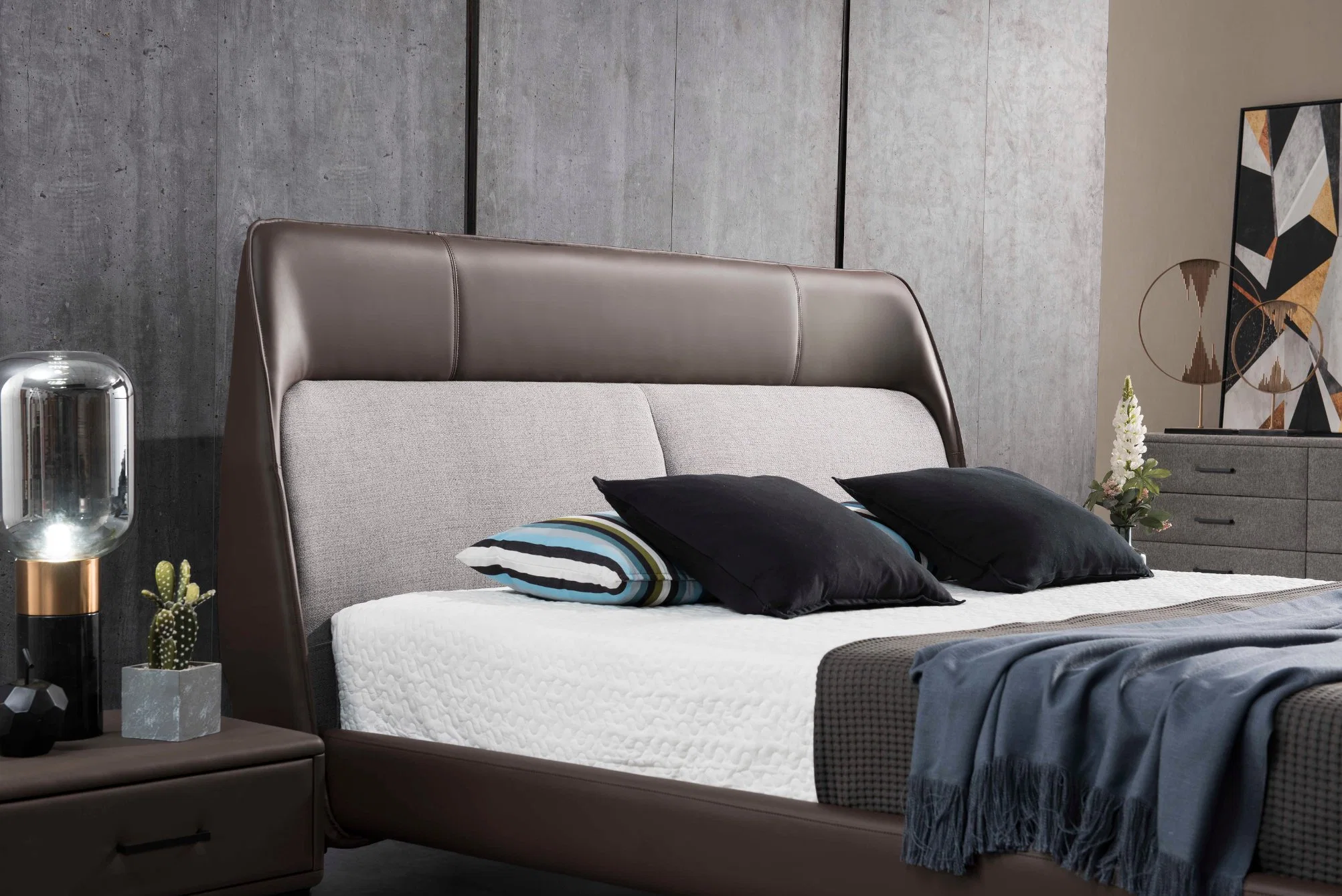 Italia muebles modernos de la marca el marco de metal Mayorista/Proveedor de cabecera en la funda de cuero el diseñador camas muebles de dormitorio con cama tamaño king