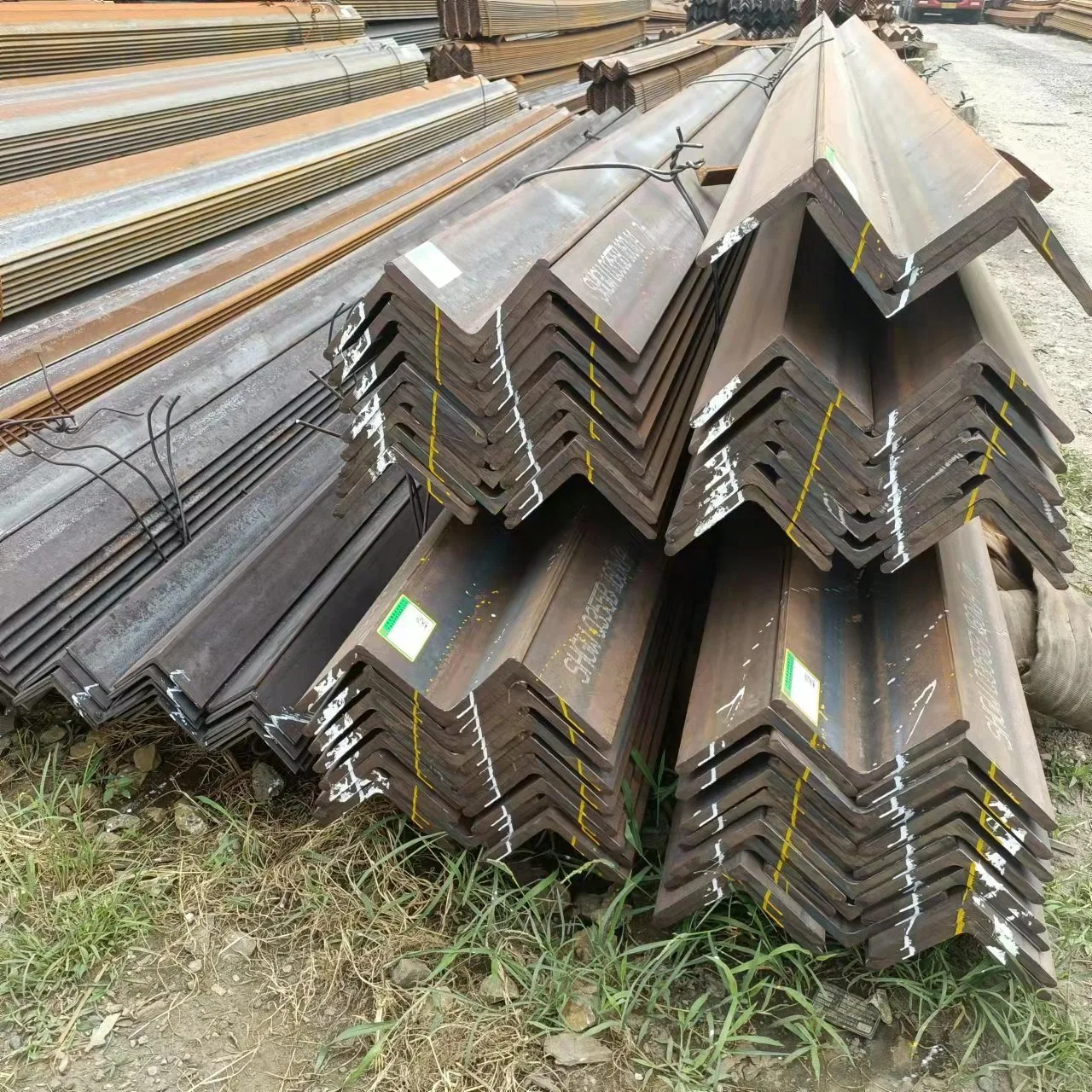 ASTM A36 عارضة هيكلية كبيرة لفائف ساخنة ملفوفة بالفولاذ H /I Beam/Channel Steel/Angle Steel/Carbon Steel/Steel/Stealمن الفولاذ المقاوم للصدأ/مجلفن/مجلفن/مجلفن/جلفاني