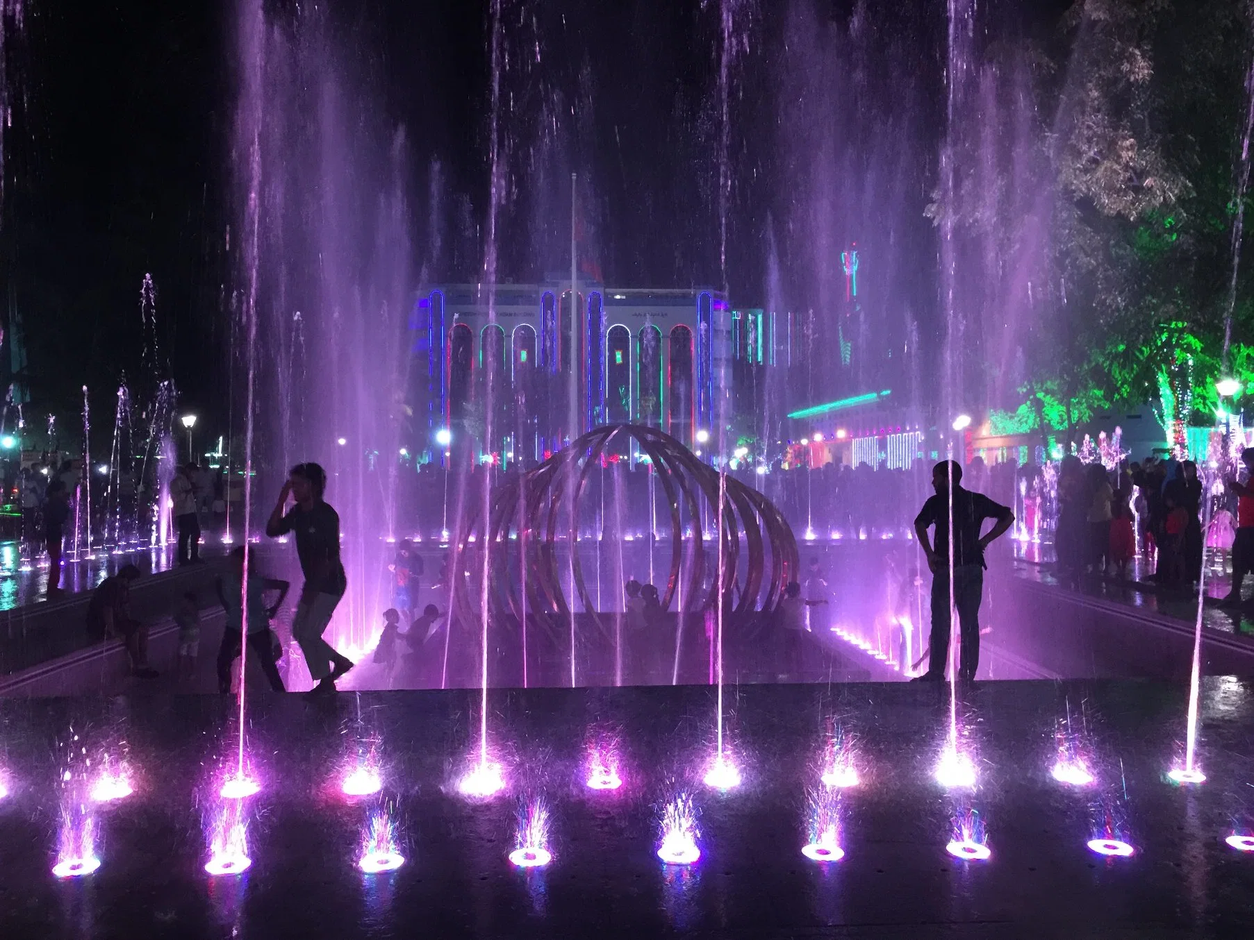 Modern Outdoor Square LED Light Garden Music Dancing Water Fountain