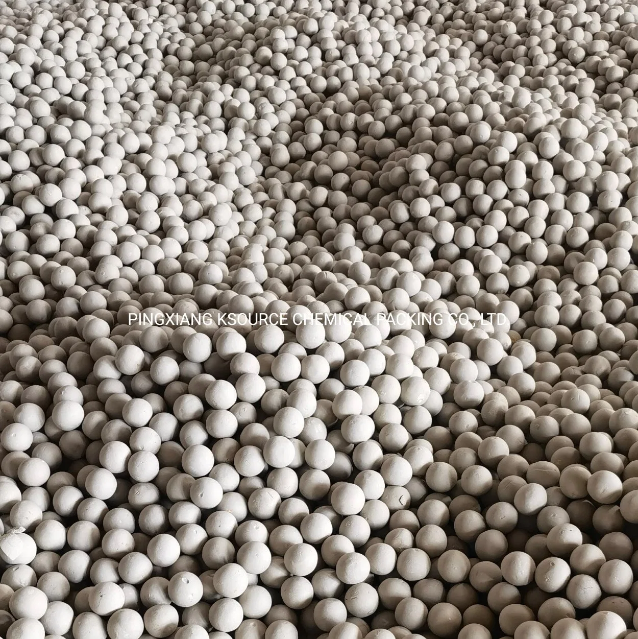 17-19% Al2O3 Inert Alumina Ceramic Ball 3mm 6mm 10mm Support Media Porcelain Balls