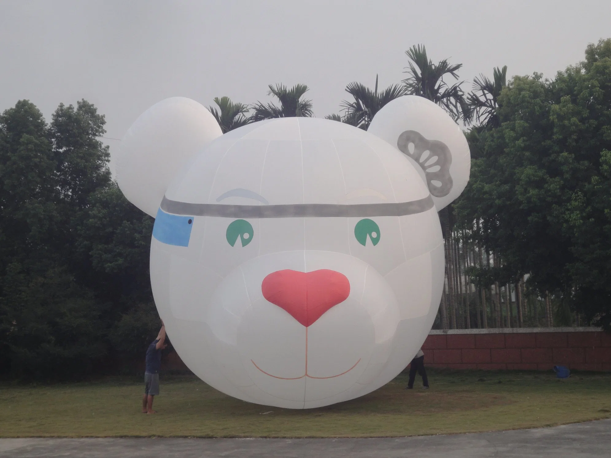 Boyi Custom LED Inflatable Cartoon Animal Model Advertising Decoration Inflatable Bear Head