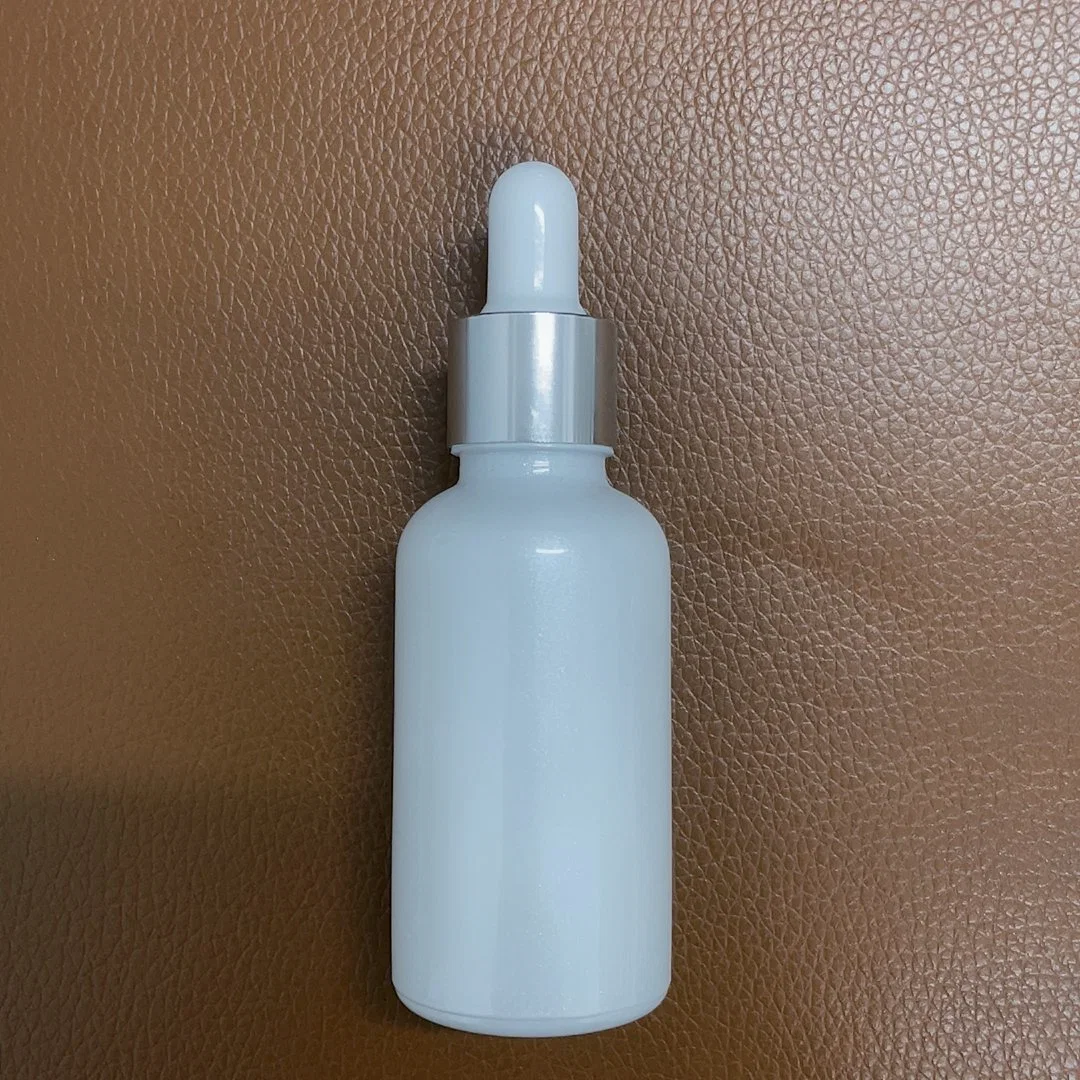 30ml Pearl White Glass Essential Oil Dropper Bottle