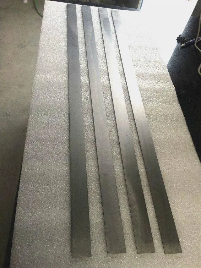 Thin Molybdenum Sheet Plate Molybdenum Strip Belt Bright Surface