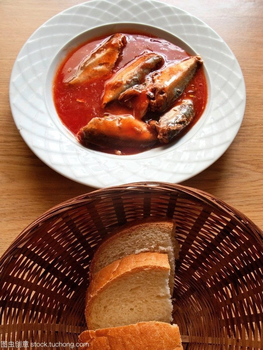 Chinese Famous Canned Food Mackerel Fish in Tomato Sauce