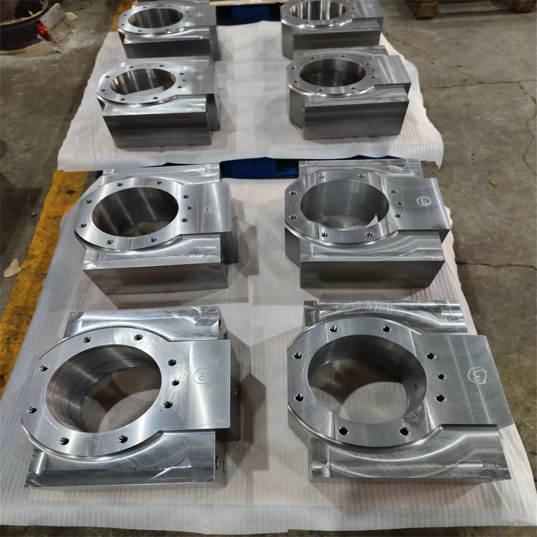 Customized Heavy-Duty Machinery Bearing Seat/Bearing Chock for Cement Plant, Sugar Plant