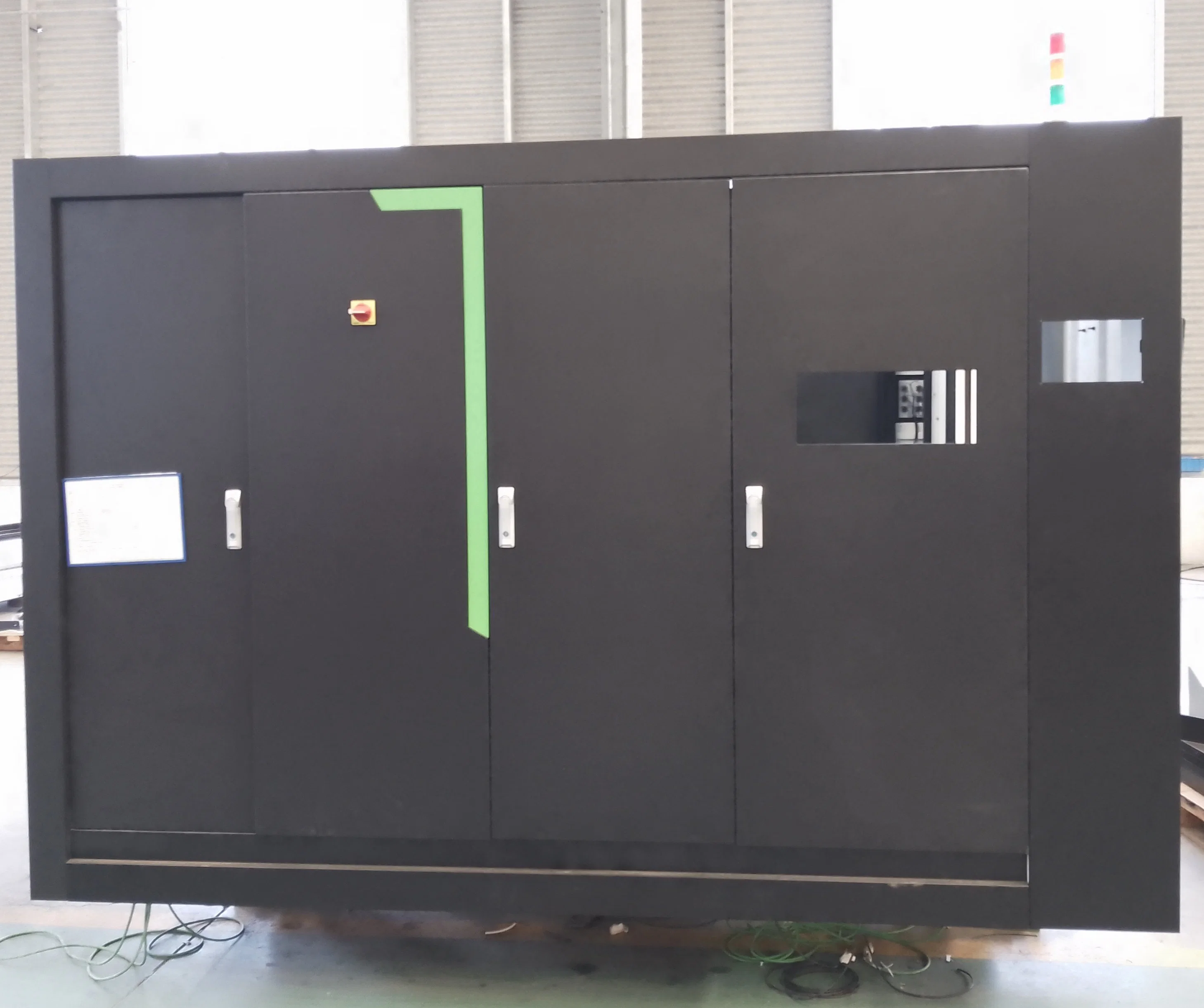 Fiber Laser Cutting Machine for Stainless Steel 1500W 2000W 3000W 6000W Laser Cutting with Ipg/Max/Rycus Laser Equipment