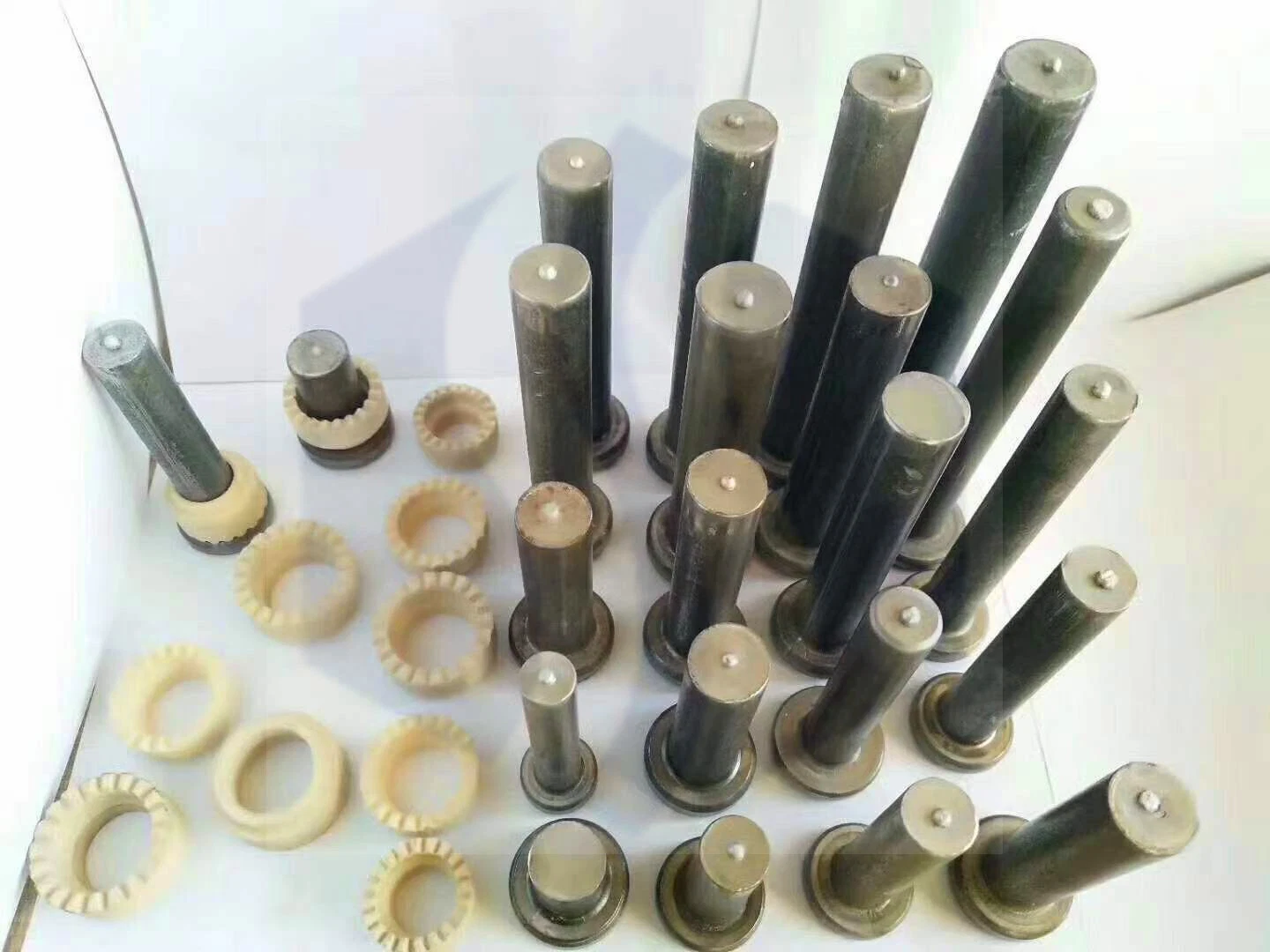 Welding Machine ASTM Ceramic Ferrule Nelson Concrete Weld Studs Composite Steel Shear Connector Studs