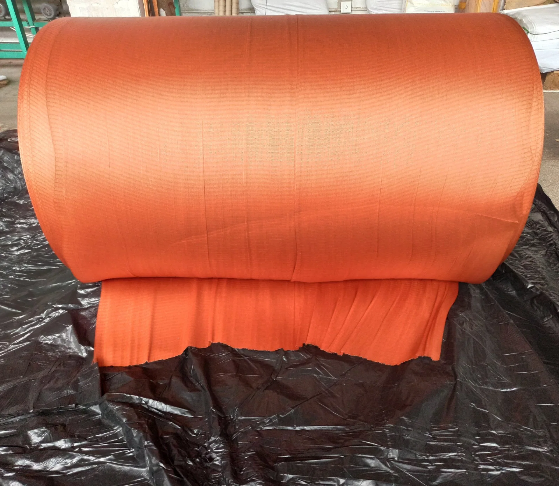 China 1280d Nylon Polyester Dipped Tyre Cord Fabric Nylon Fabric for Tire Auto Spare Parts