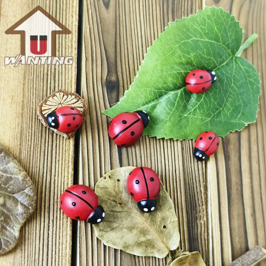 Colorful Animal Sculpture Resin Ladybug Neodymium Magnet Portable Travel Souvenir Fridge Sticker