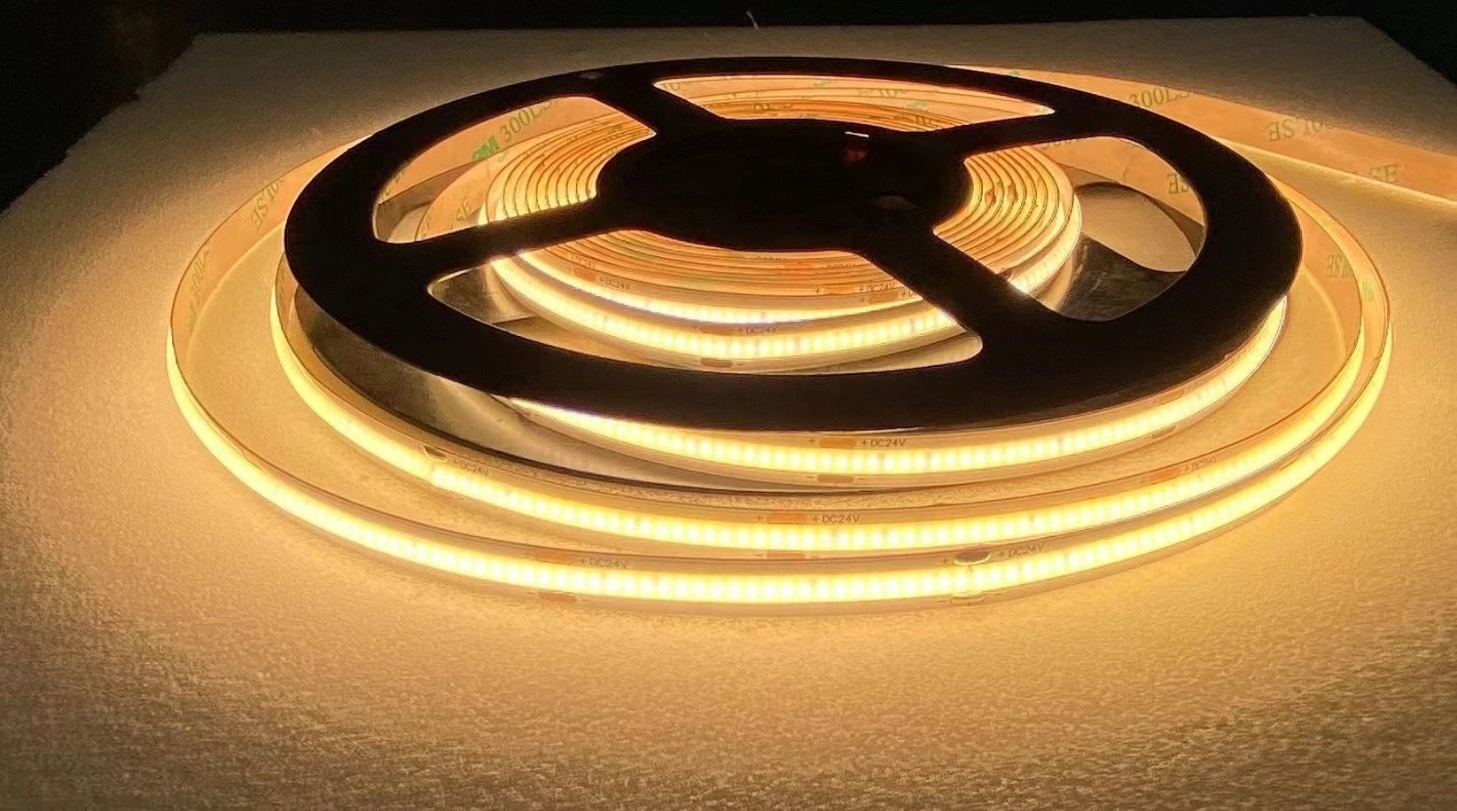 2022 Hot Selling COB LED Strip Light DC 24V Waterproof Emitting Color 3500K FPC COB LED Tape Light