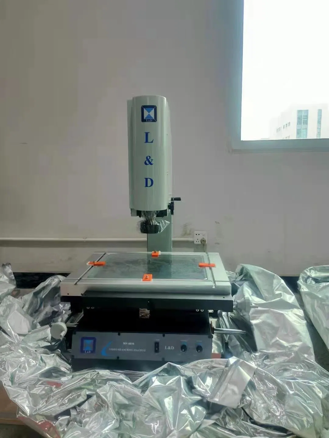 2-Axis Non-Contact Measuring Microscope (MV-4030)