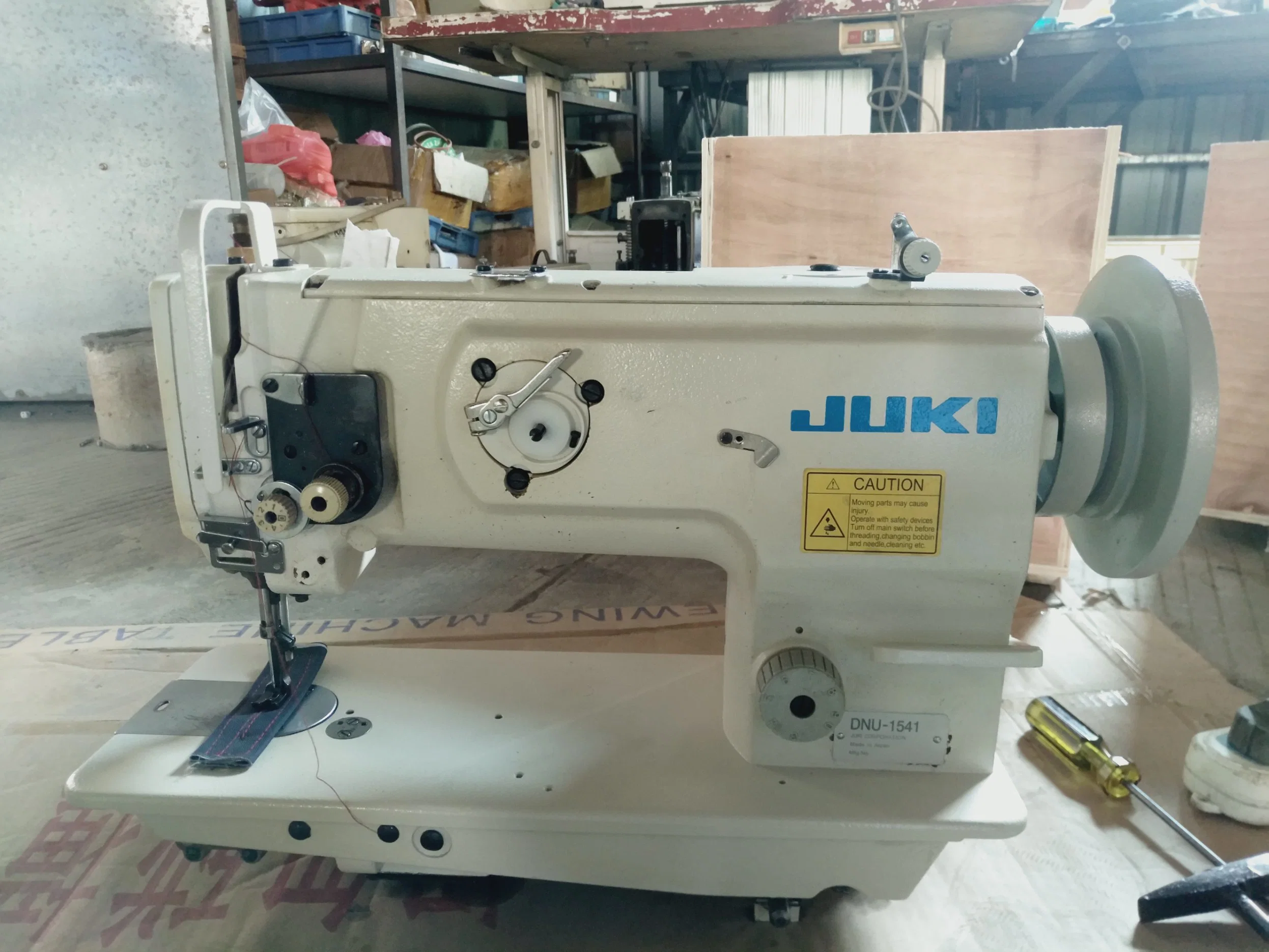 Juki Dnu 1541 precios de máquinas de coser industriales usadas China Tomsewing