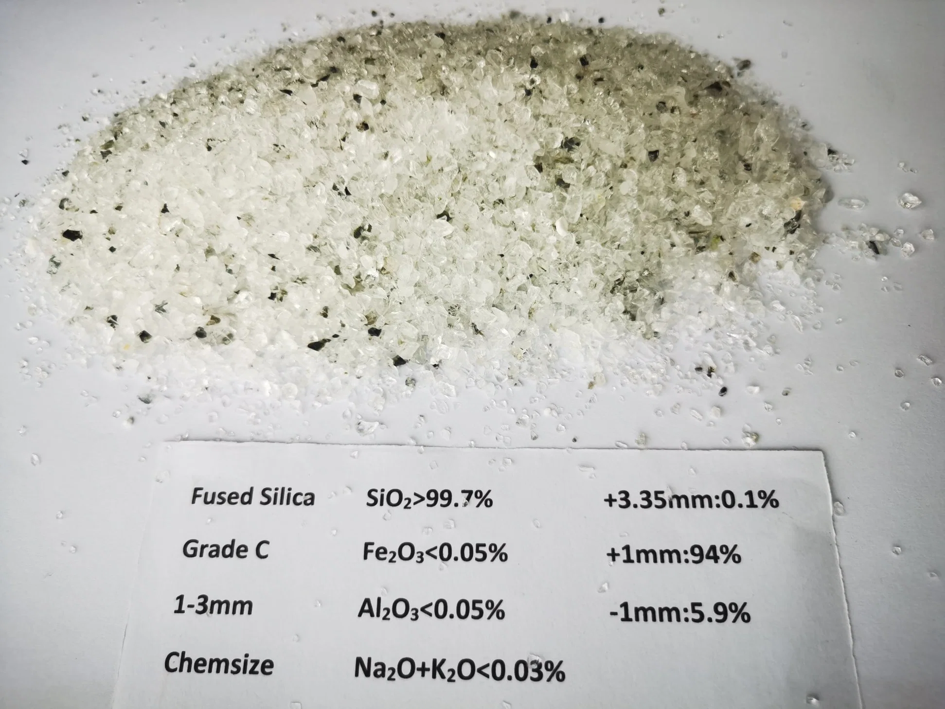 Sílica fundida de baixo preço, grau C, para forno de isolamento Refrfracotry Forro