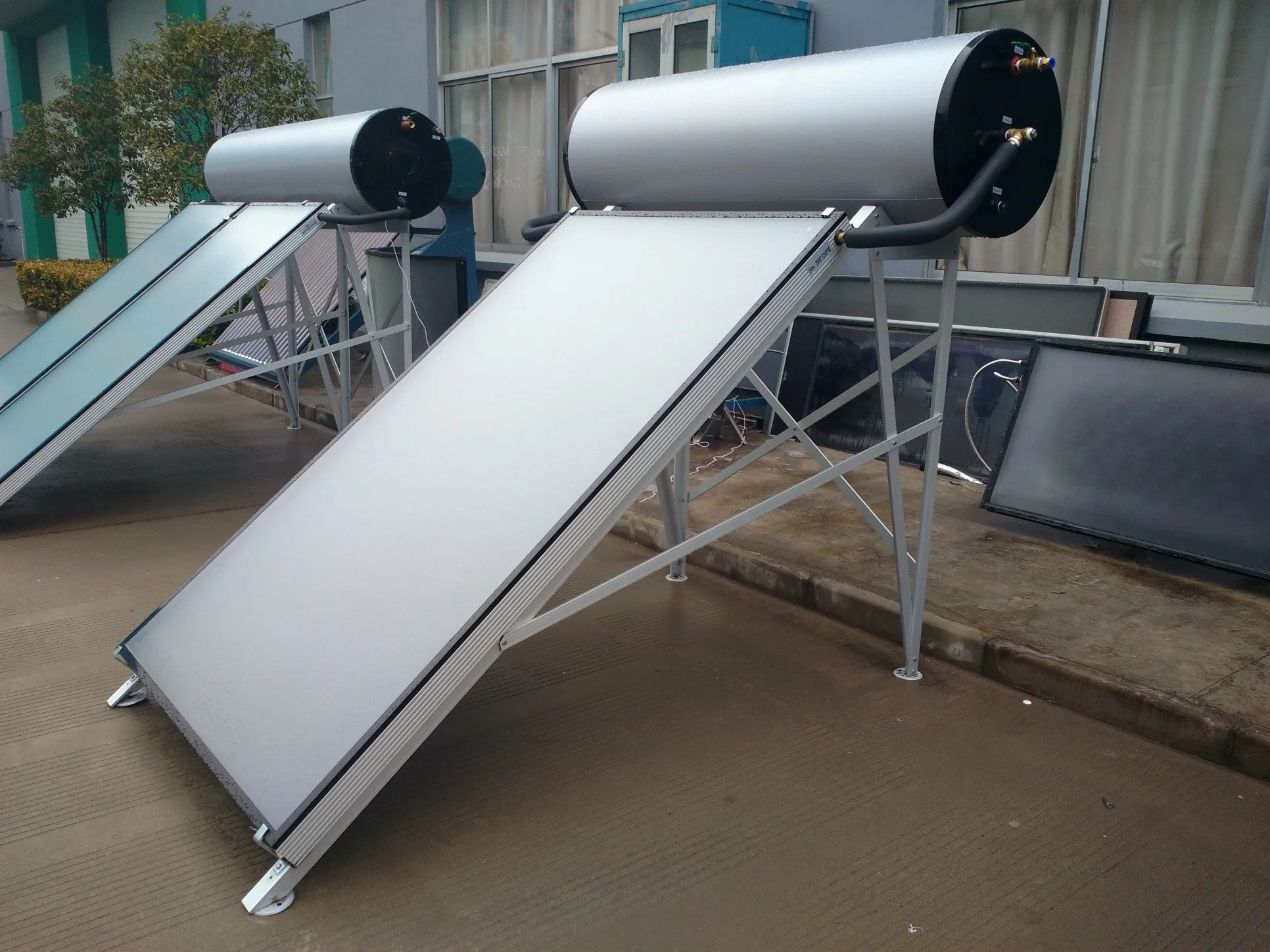 Open Loop Flat Panel Solar Water Heater with Open-Loop Systems