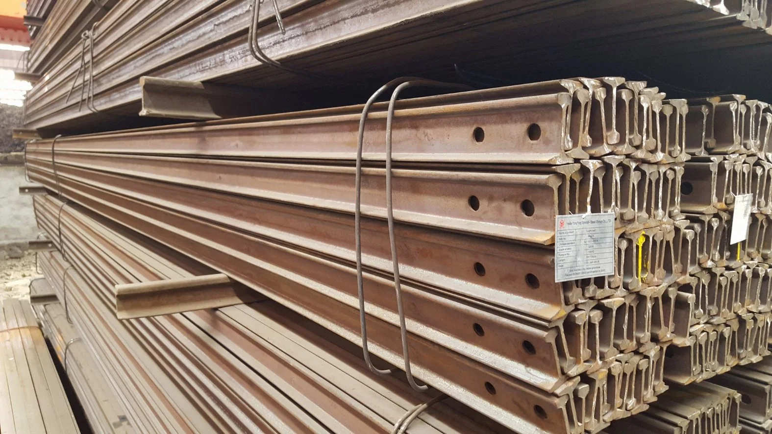 18lb/yd Rail /20lb/yd Rail/ 25lb/yd Rail /30lb/yd Guía/45lb/yd Guía/60lb/yd rampa para el mercado sudamericano