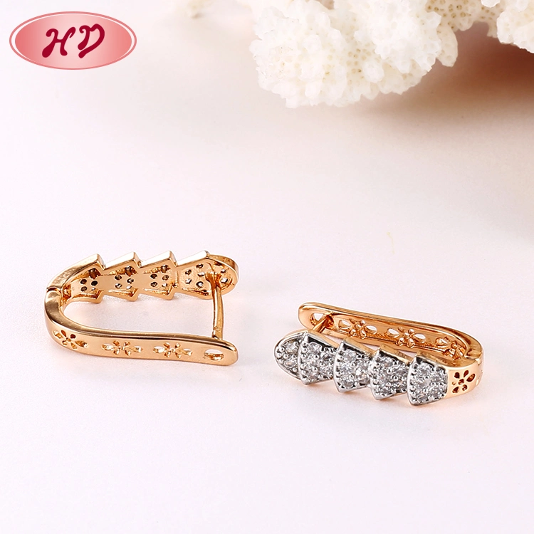 Women Fashion Costume Imitation 14K 18K Gold Plated Jewelry with CZ Pearl Hoop Huggie Earring