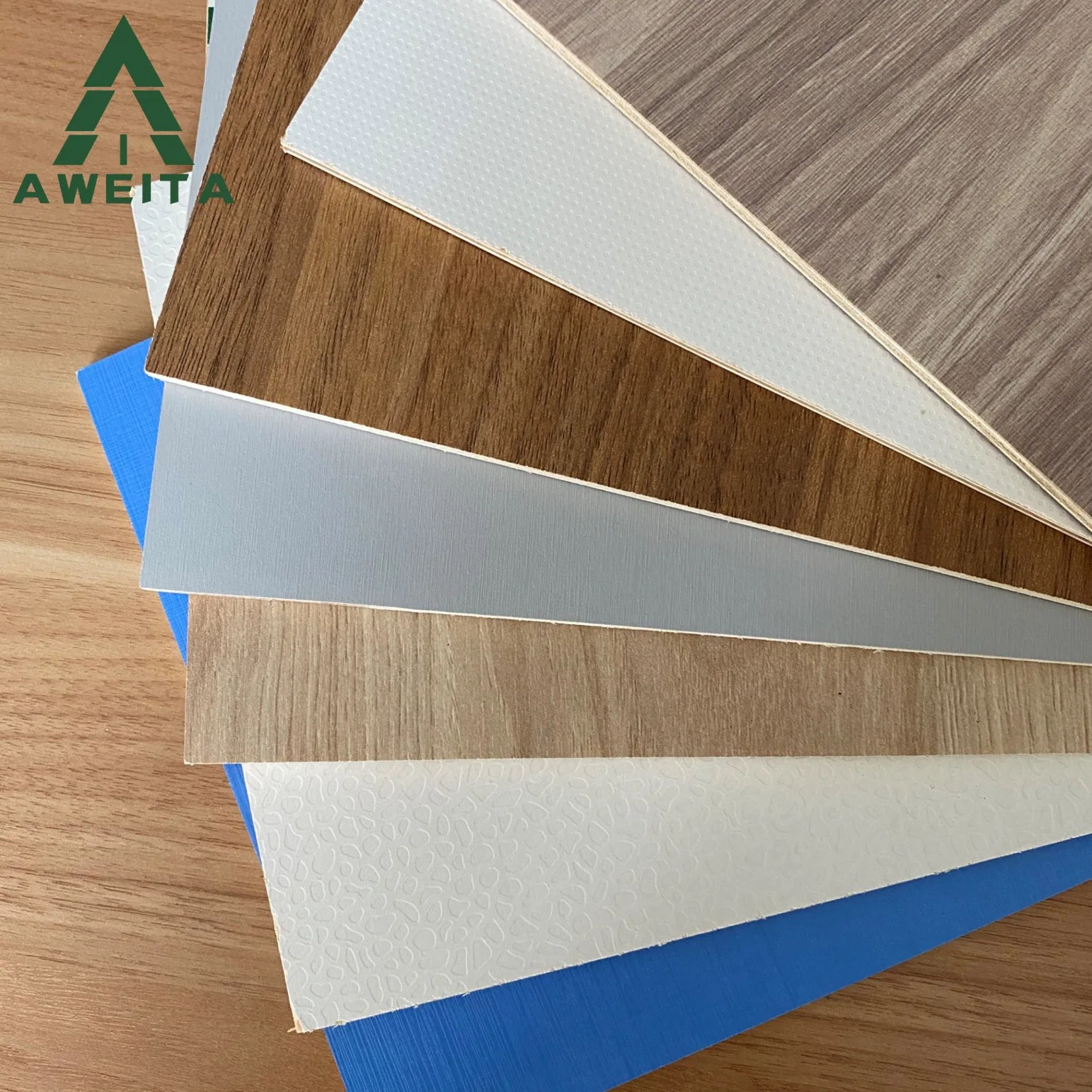 Synchronous Design Size 1220*2440*18 mm Melamine Faced MDF Plywood Particle Furniture Board