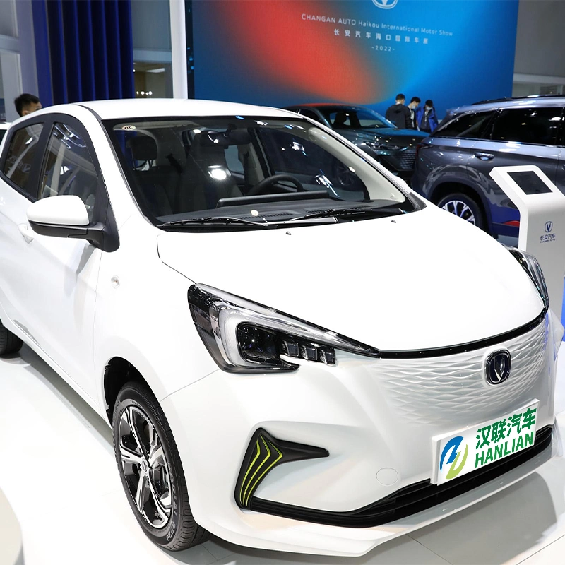 Changan Coche Usado 2022 Mini Vehículos Eléctricos de Alta Velocidad Baratos Conducción a la Izquierda Nuevo Auto Changan Benben E-Star Precio Barato Automóvil Eléctrico EV en Stock.
