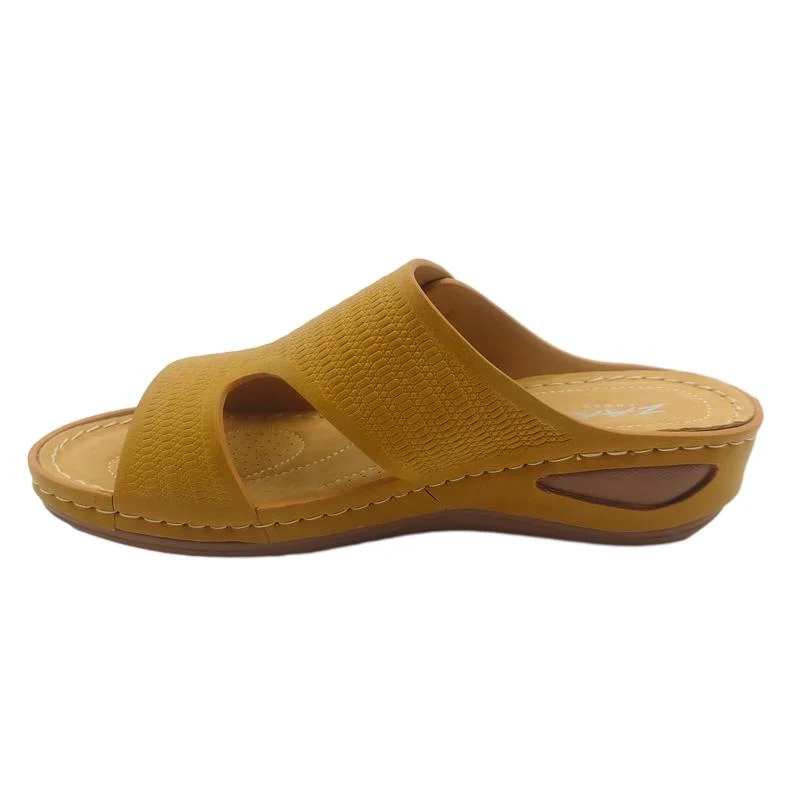 Buena Cantidad mujer sandalias nuevas llegadas de la moda casual zapatos cómodo ligero al aire libre para señoras sandalias PU