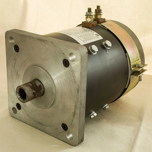 DC Series Motor 48V 3kw Xq-3-4 for Club Car Traction Rickshaw