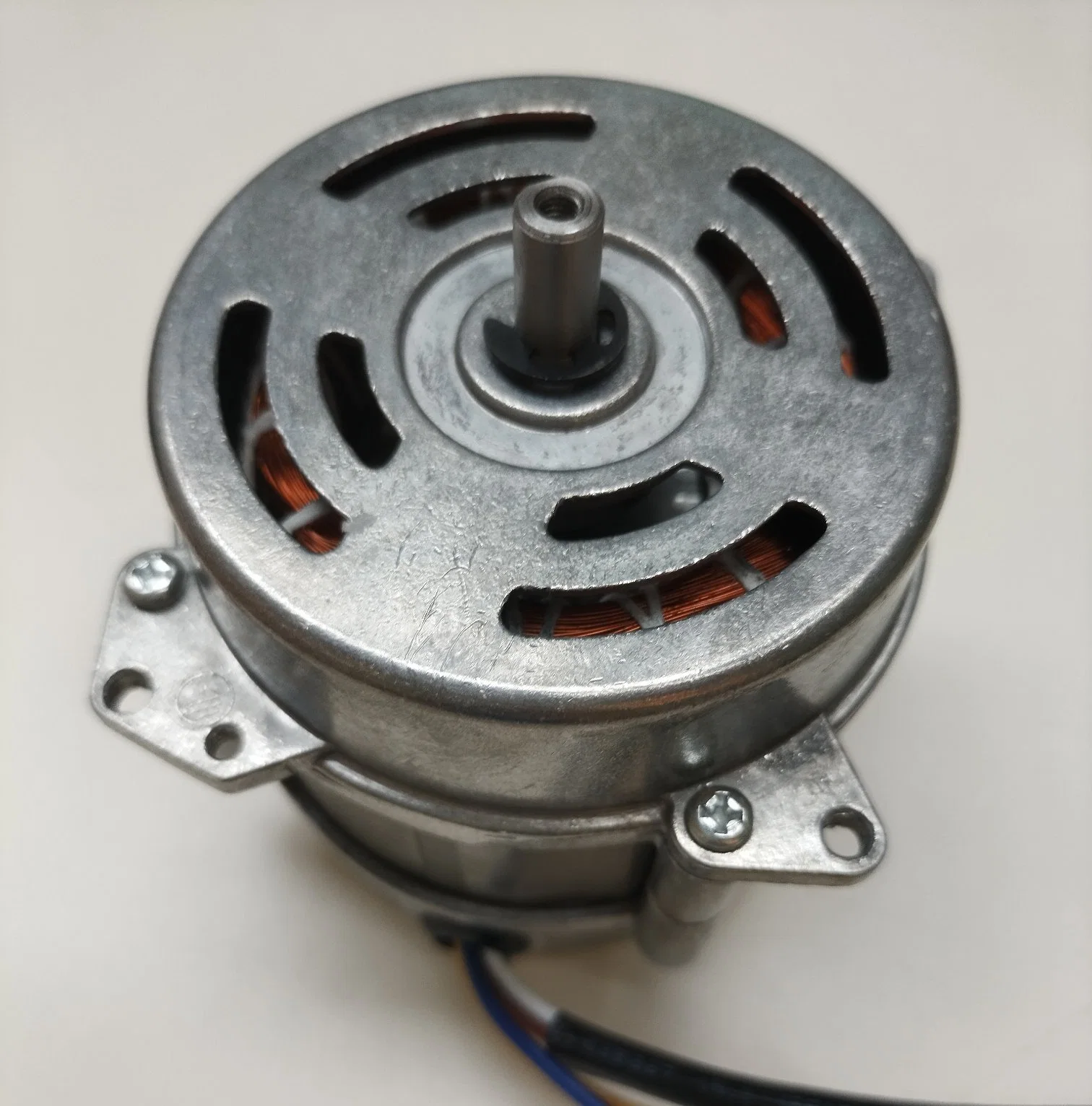 Highway Wholesale/Supplier Good Quality Pure DC Fan Motor Outer Rotor