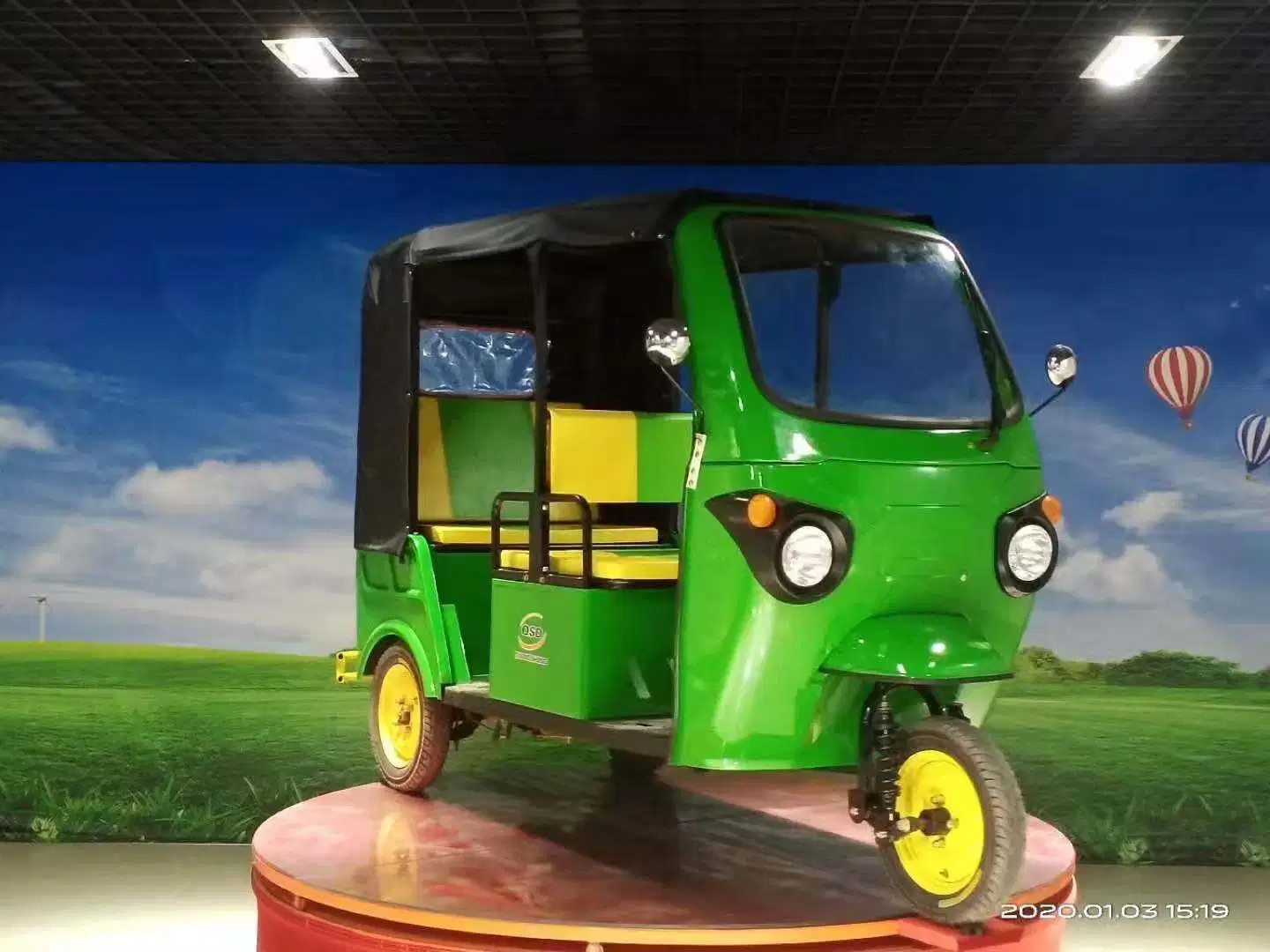 2022 Batería Tuk Tuk Bajaj triciclo Mototaxi televisores