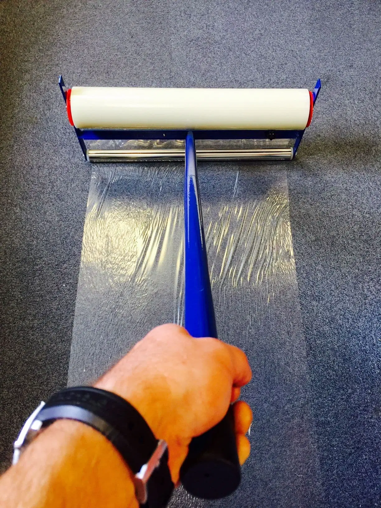 Metal Dispenser for Carpet Film Roll