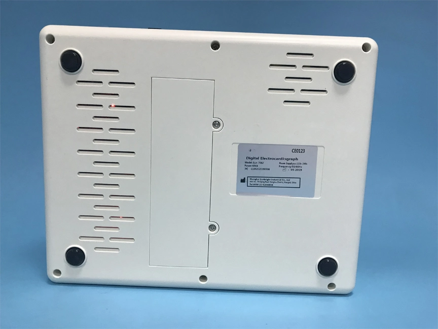 Fabricante de ECG de 3 canales Sol-7031 Electrocardiógrafo portátil máquina de ECG