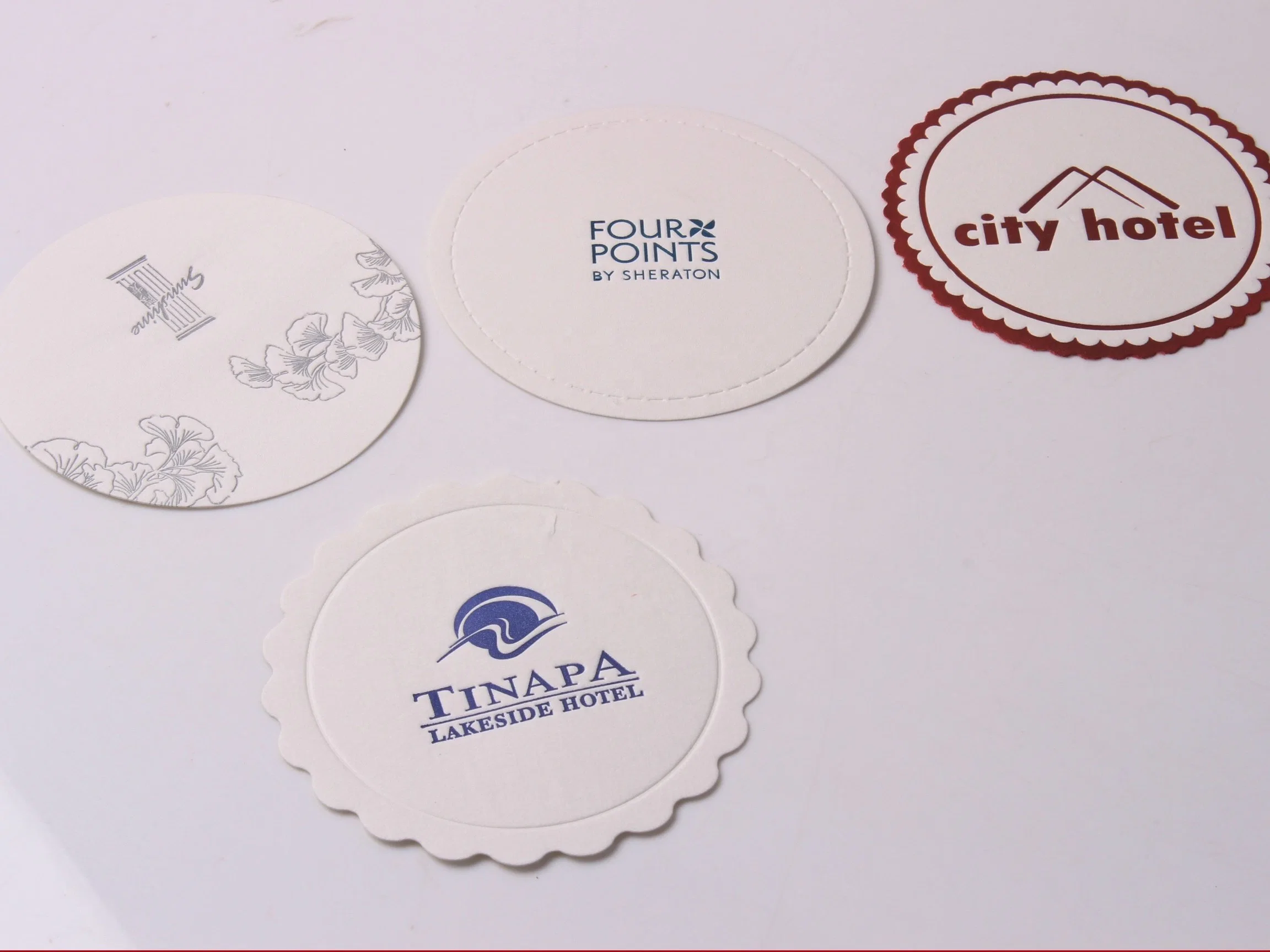 Diseño OEM bebida de papel cartón, papel absorbente de Coaster barato de la barra de la cerveza posavasos, Hotel vaso de papel Mat