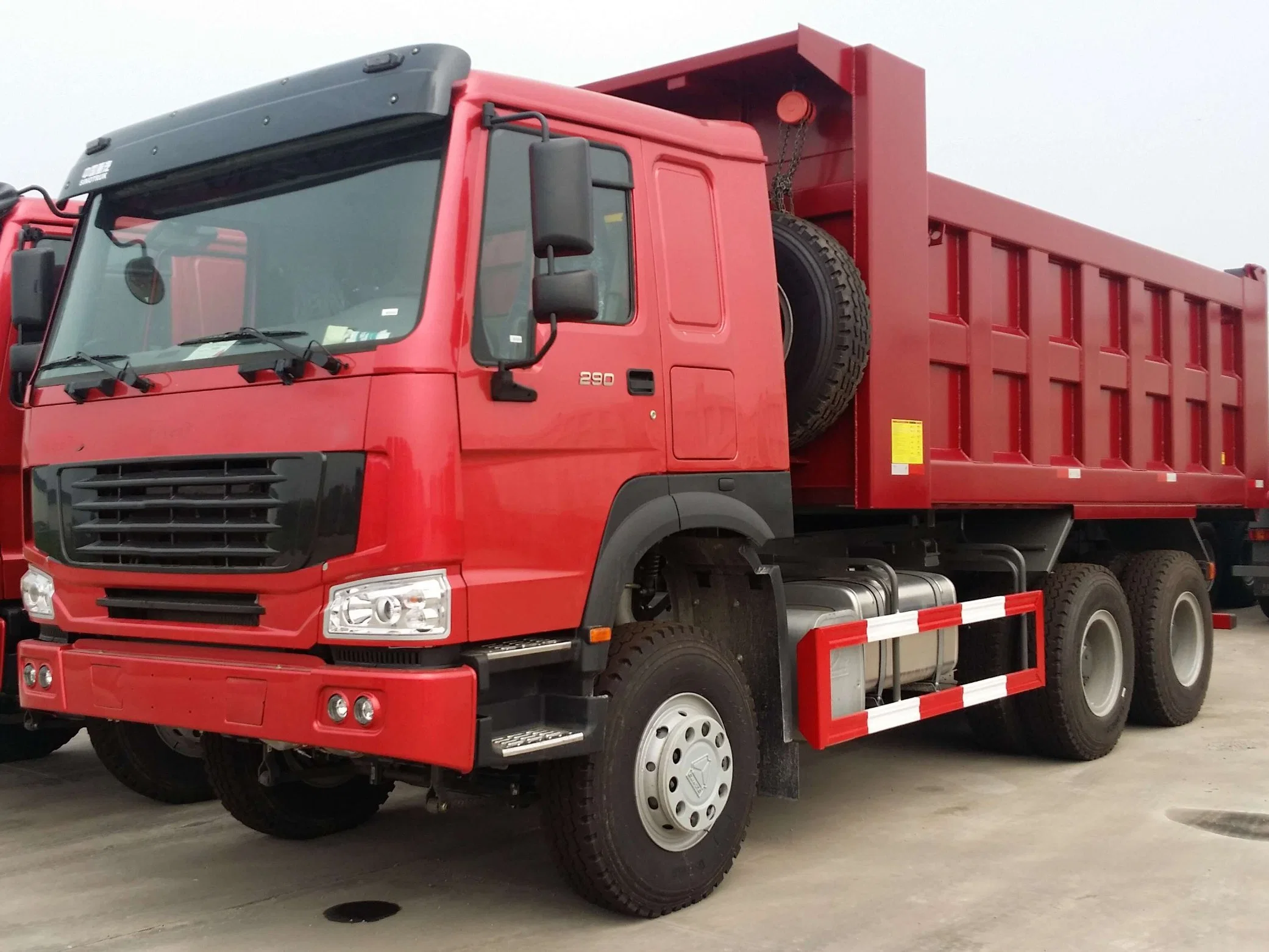 Top Quality Light Dump Truck New Design Classic 8X4 Dump Trucks