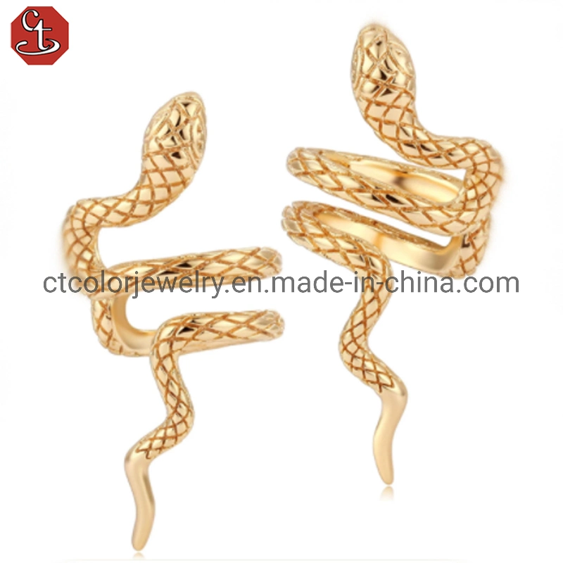 Wholesale Fashion Jewelry Animal Style Black Snake Ear Pins For Accessories