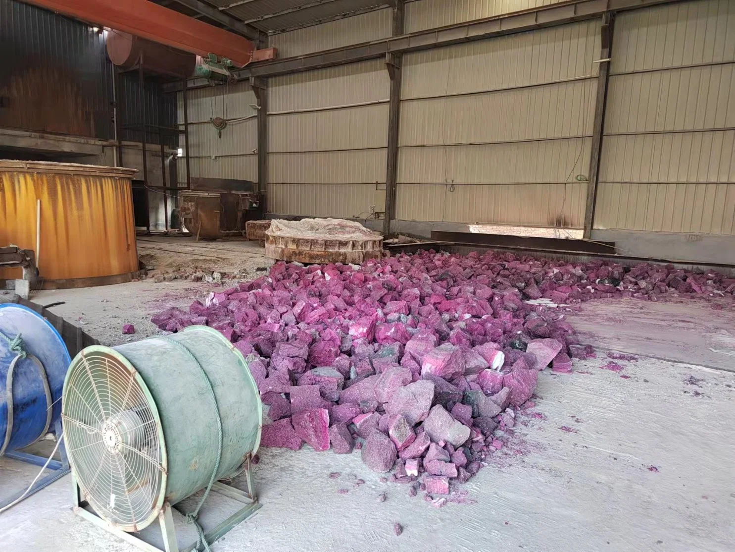 Fused Pink Aluminum Oxide Glass Oven Refractory Materials