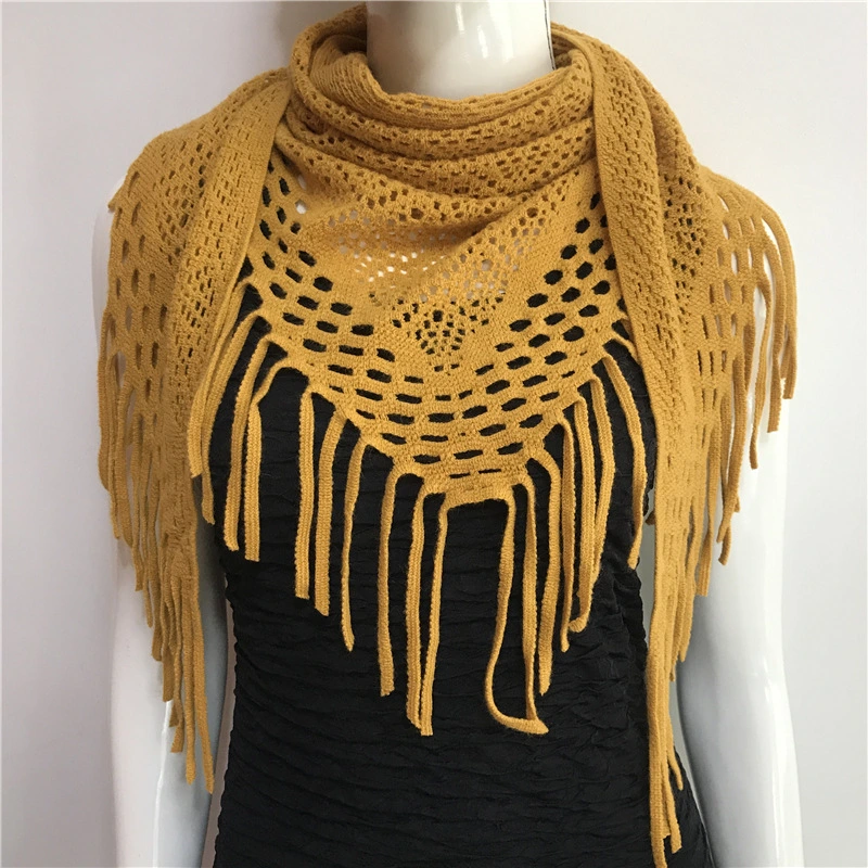 Autumn and Winter New Solid Color Triangle Tassel Scarf Custom Plain Color Knitted Polyester Triangle Fringed Lady Scarf