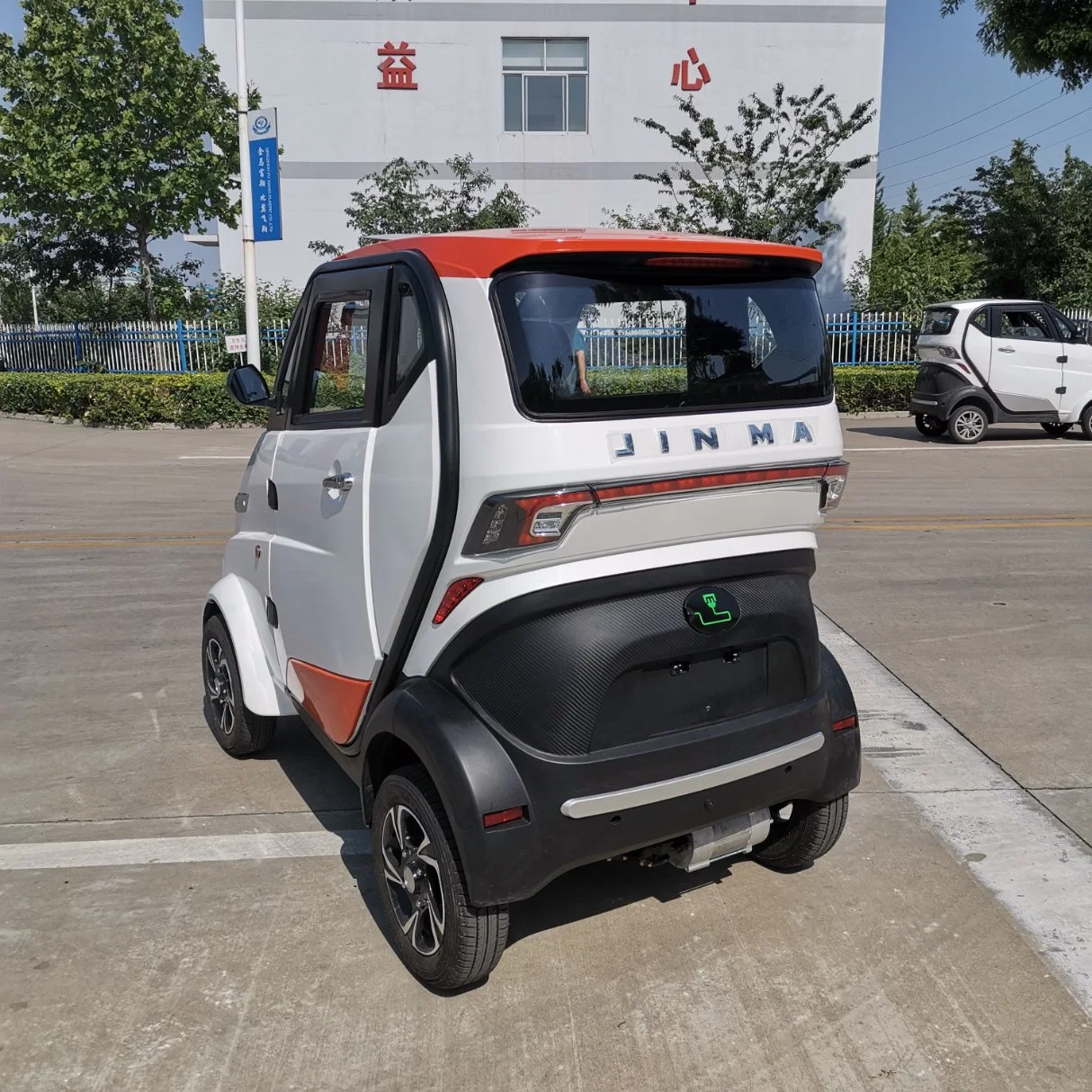 Runhorse EEC Automobile Europe Street Legal Electric Car for Sale