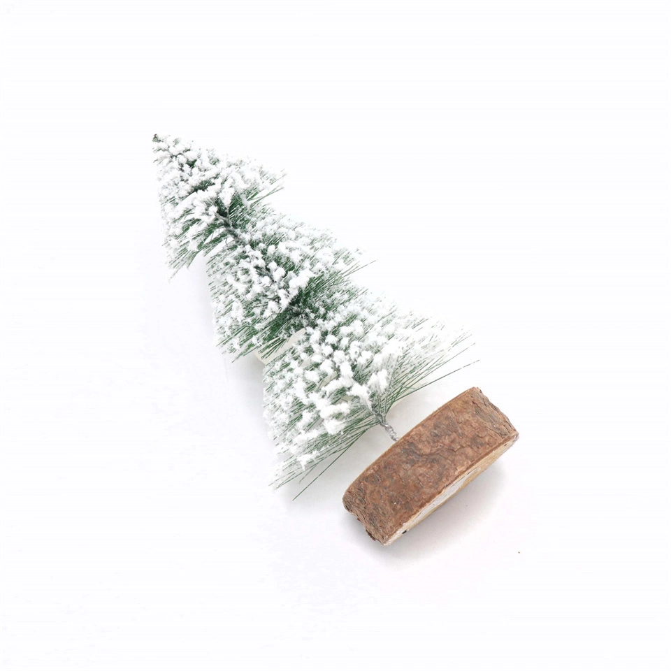 Venta caliente agujas de pino Spray nieve árbol de Navidad Mini madera Base Artificial Holiday Party Decoration