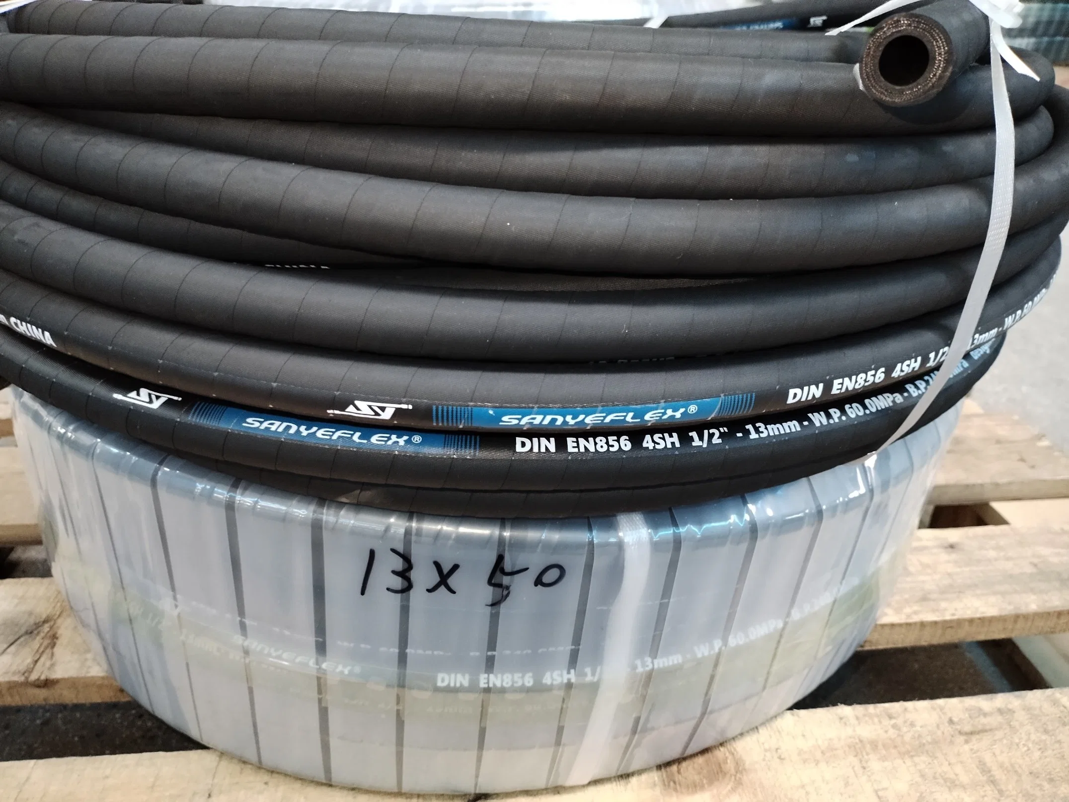 Manufacturer Factory Low Price Good High quality/High cost performance  Steel Wire Spiral Braided Equipment Flexible Rubber Hose Pipe Tool