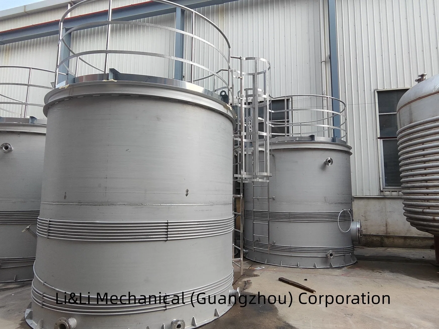 SS304 Large Stainless Steel Tank for New Energy Production