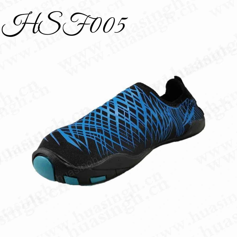 Gww, Quick-Drying Fabric Upper Blue Swimming Shoe for Sale Anti-Puncture Rubber Outsole Sea Surf Under Water Shoe Hsf005