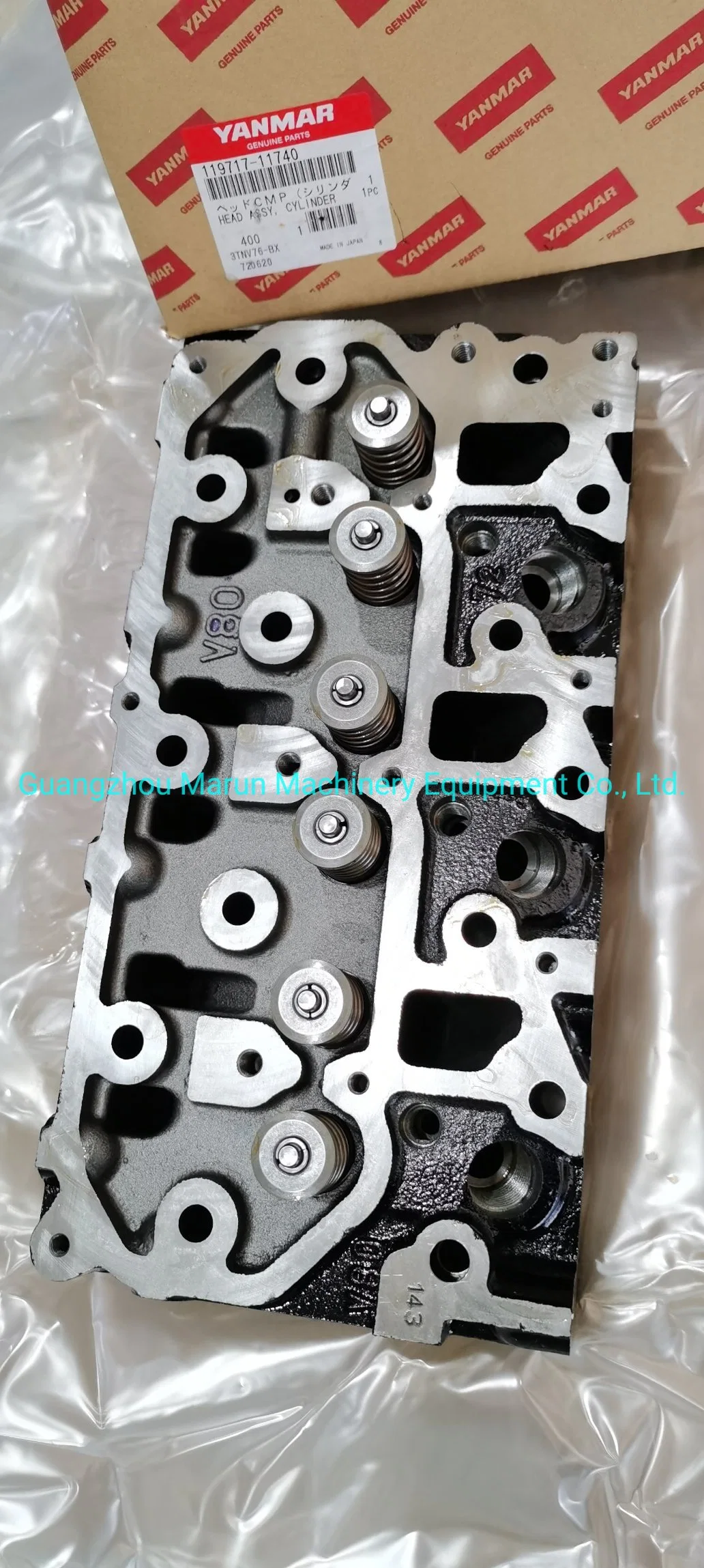 Diesel Spare Parts for Yanmar 3tnv76 3tnv80 Engine Cylinder Head 119717-11740